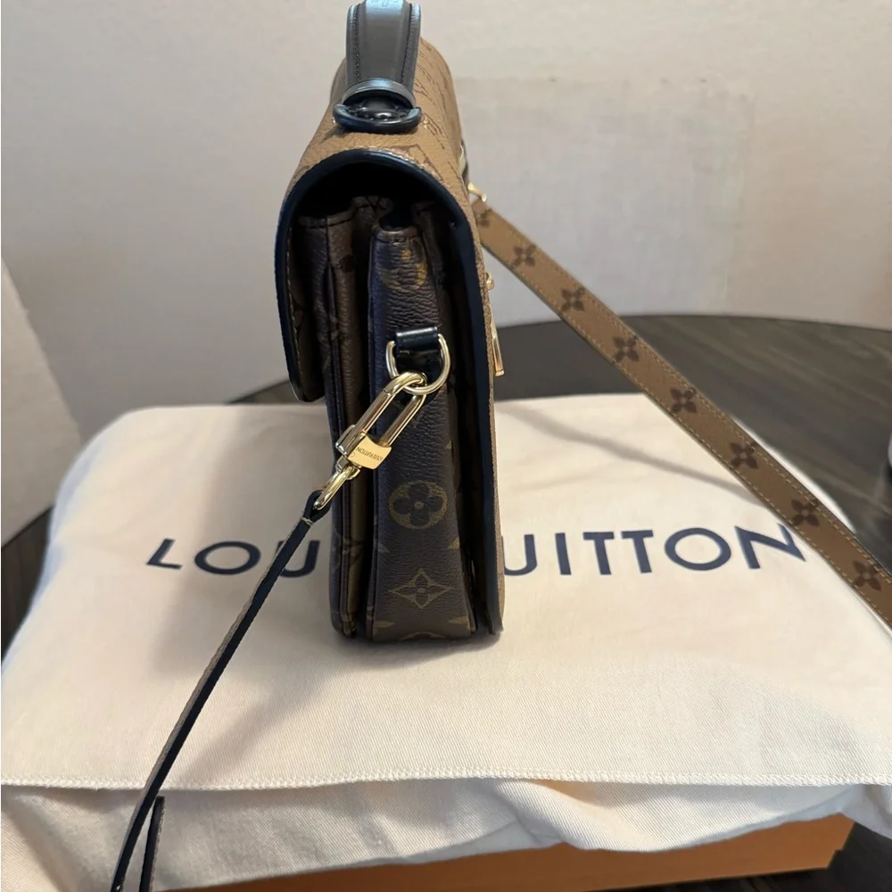 Louis Vuitton Pochette Métis Bag - Picture 5 of 16
